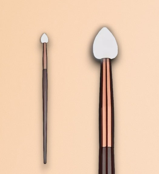 Карандаш для бровей BROW PRO CONCEALER: C02 Warm Nude Concealer Pencil