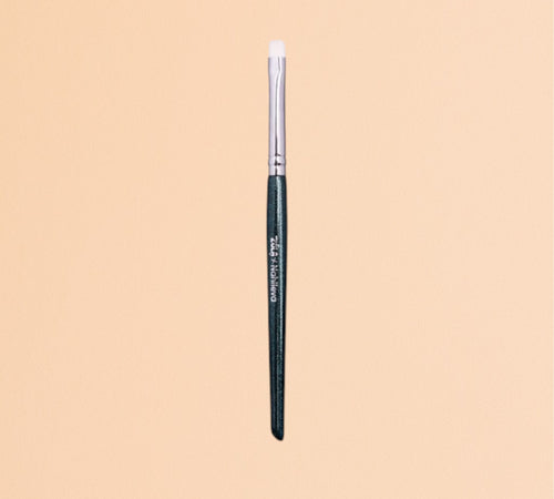 ZOLA x Nahiieva Pinceau de laminage pour cils