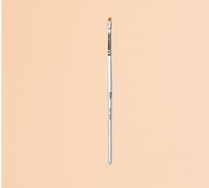 Thuya Professional Line Angled Color Applicator Brush 